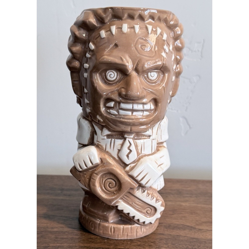 LEATHERFACE TEXAS CHAINSAW MASSACRE TIKI MUG 19oz Geeki Tikis Ceramic Horror NEW